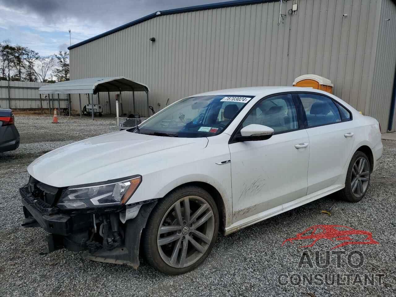 VOLKSWAGEN PASSAT 2018 - 1VWAA7A31JC015378