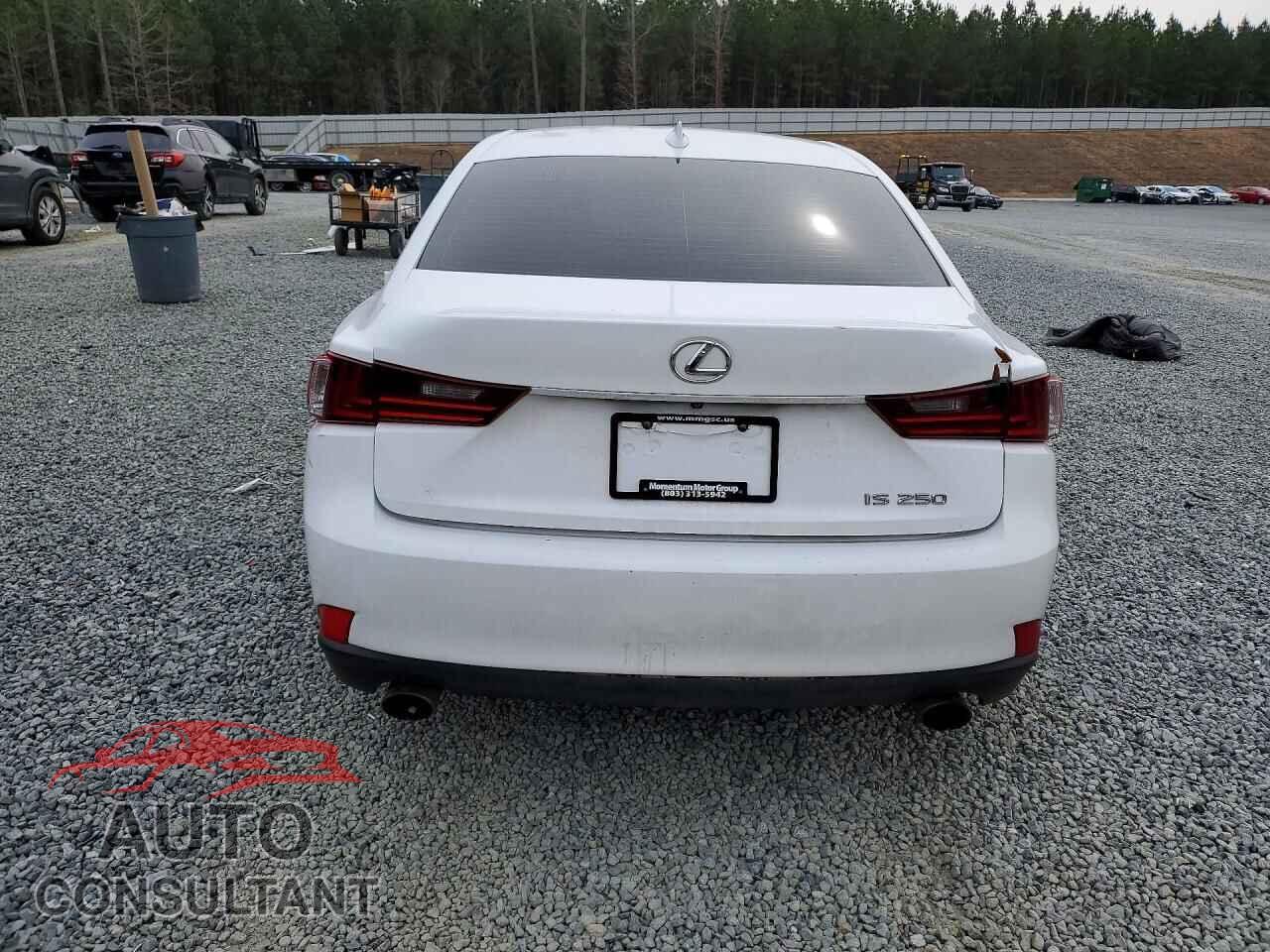 LEXUS IS 2014 - JTHBF1D27E5006718