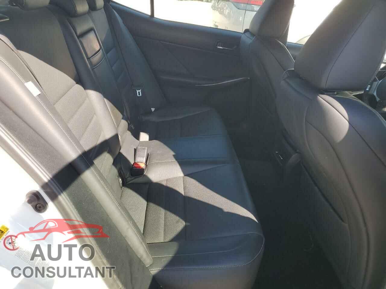 LEXUS IS 2014 - JTHBF1D2XE5013680
