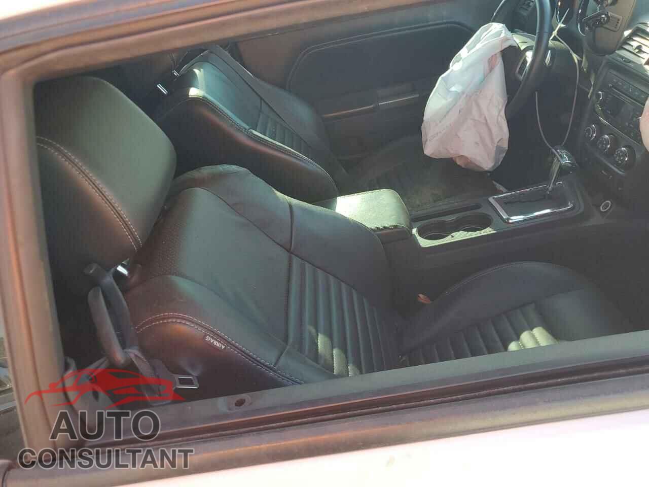 DODGE CHALLENGER 2014 - 2C3CDYBT5EH181921