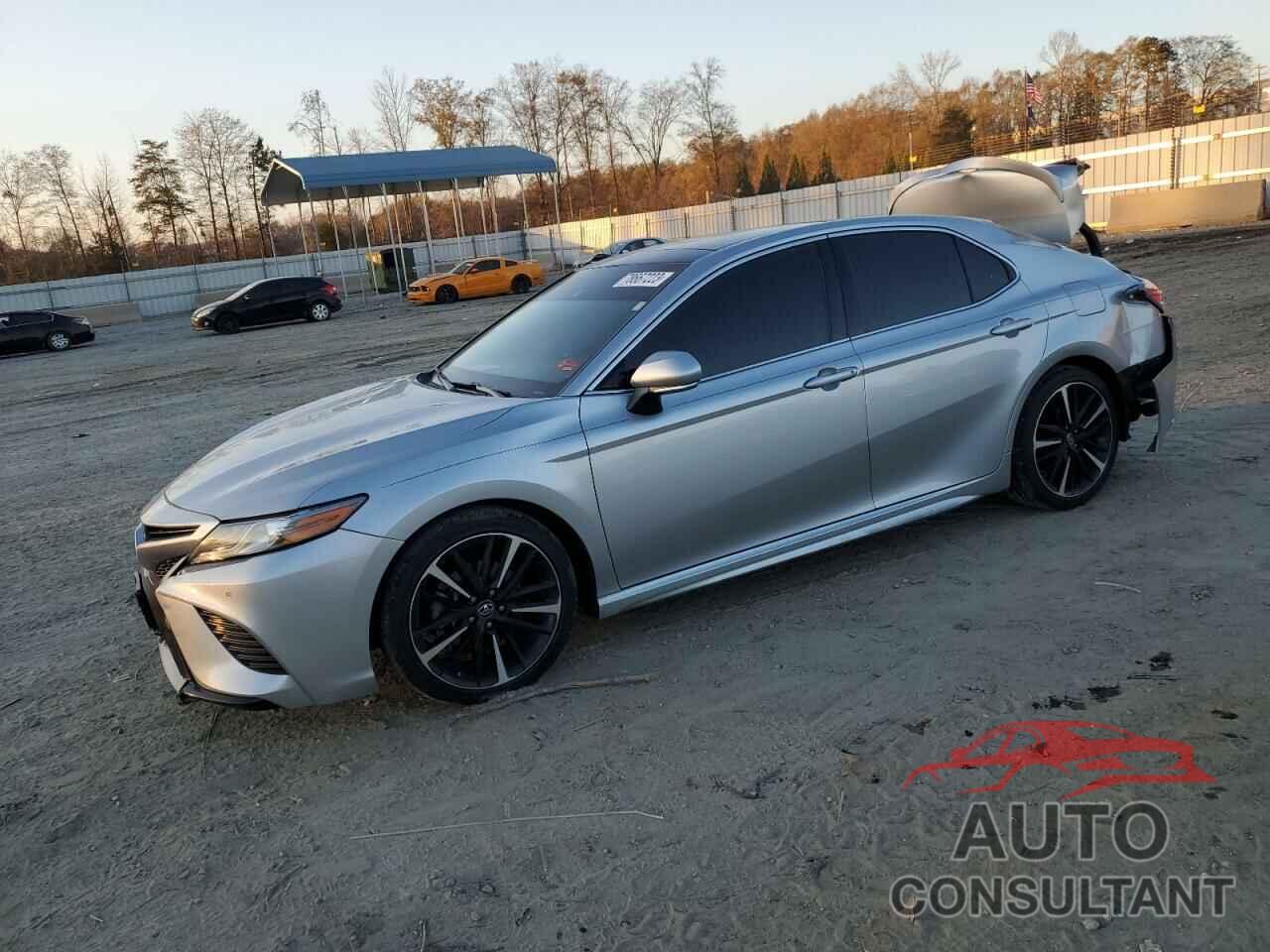 TOYOTA CAMRY 2018 - 4T1B61HKXJU078326