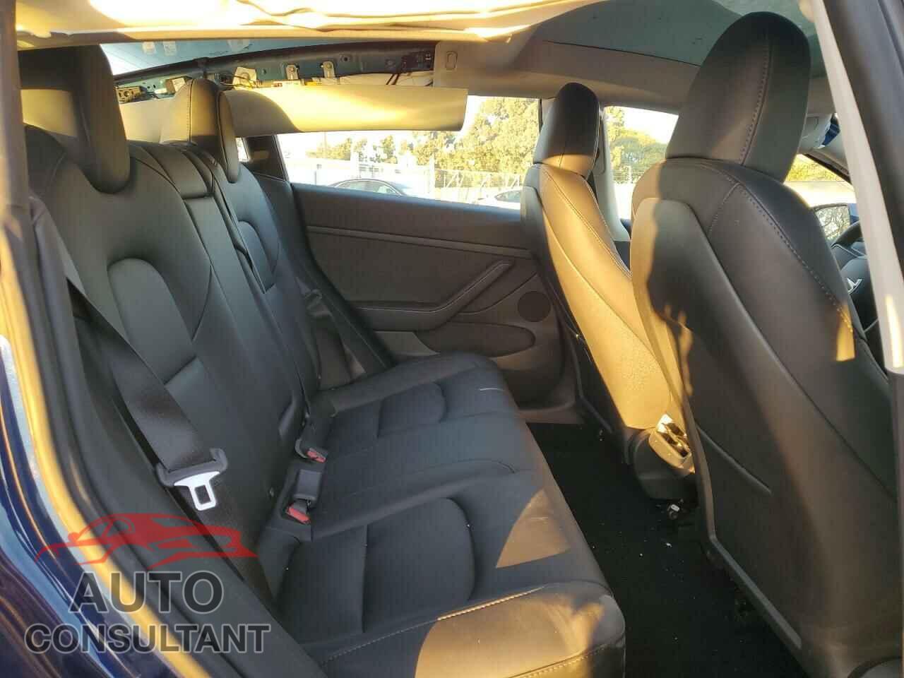TESLA MODEL 3 2023 - 5YJ3E1EA5PF623227