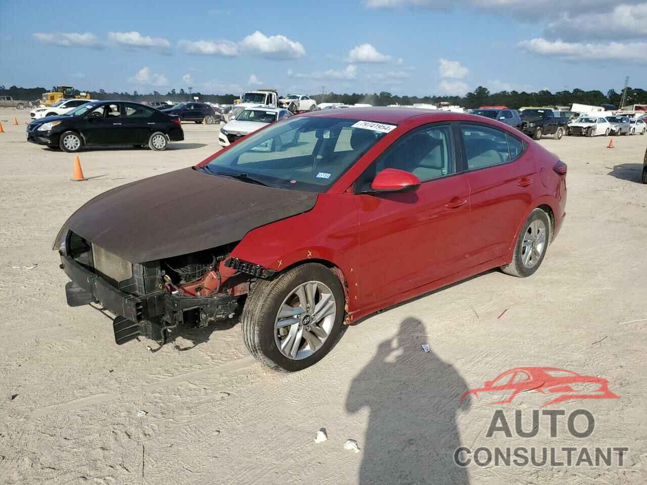 HYUNDAI ELANTRA 2019 - KMHD84LF5KU768839