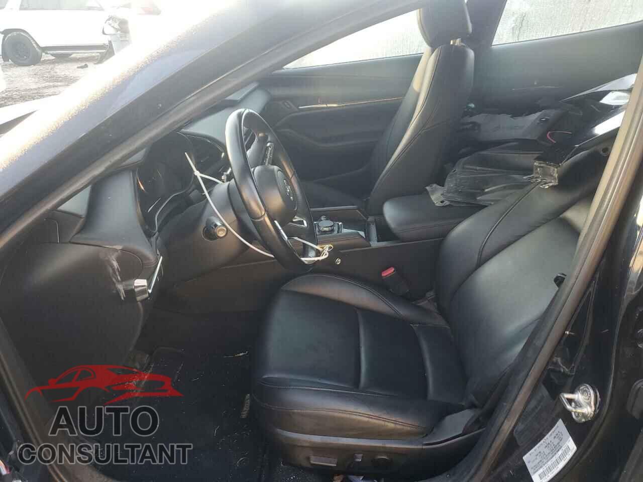 MAZDA 3 2021 - JM1BPALL2M1318539