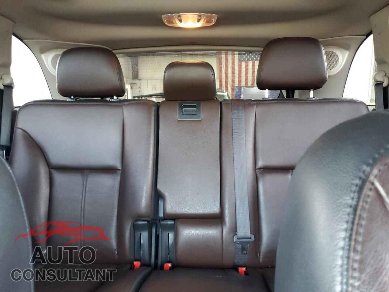 FORD EDGE 2011 - 2FMDK4KC3BBA27376