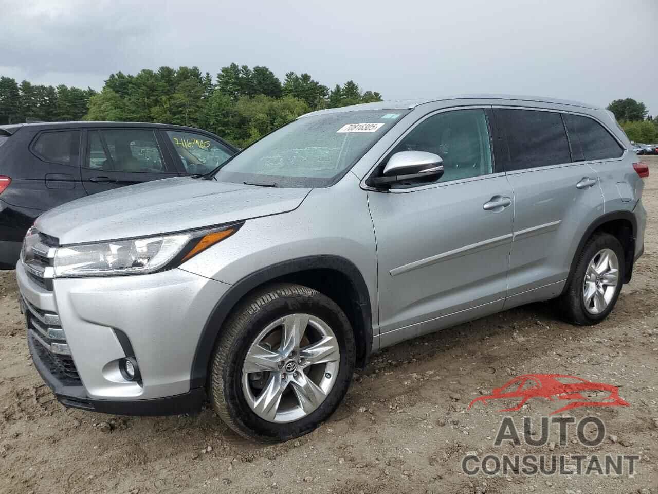 TOYOTA HIGHLANDER 2019 - 5TDDZRFH5KS950928