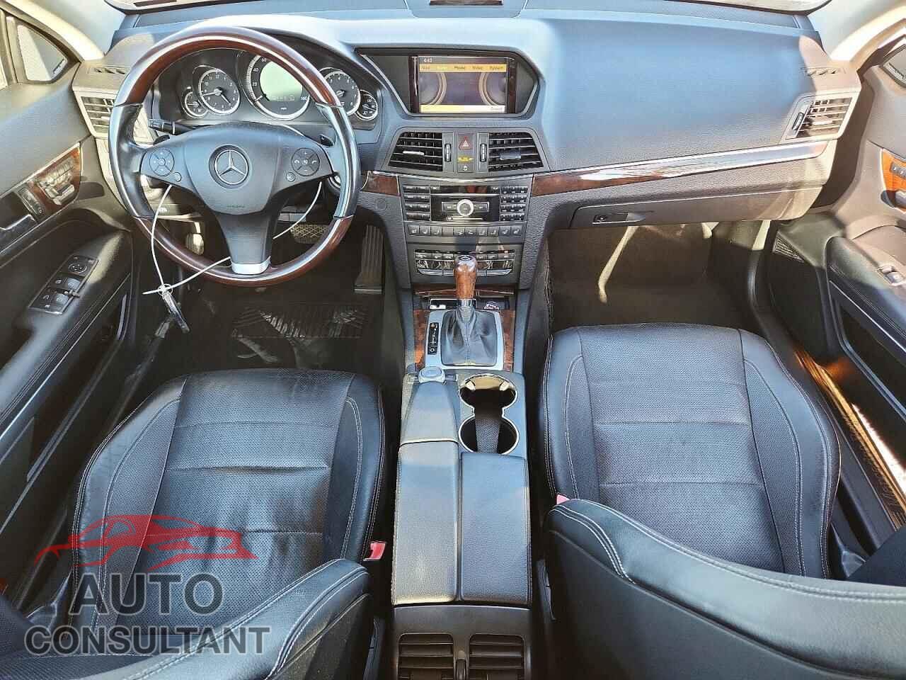 MERCEDES-BENZ E-CLASS 2011 - WDDKK5GF0BF056875