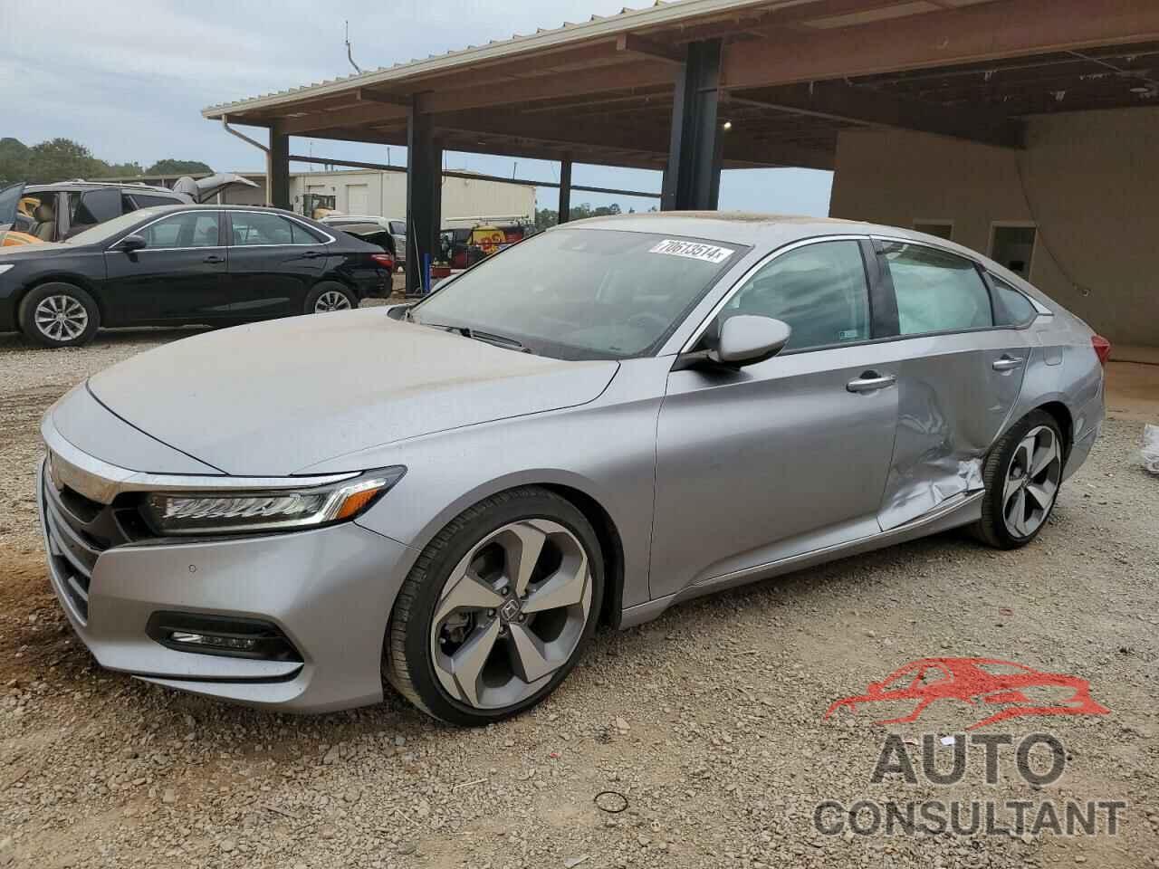 HONDA ACCORD 2018 - 1HGCV1F93JA213323