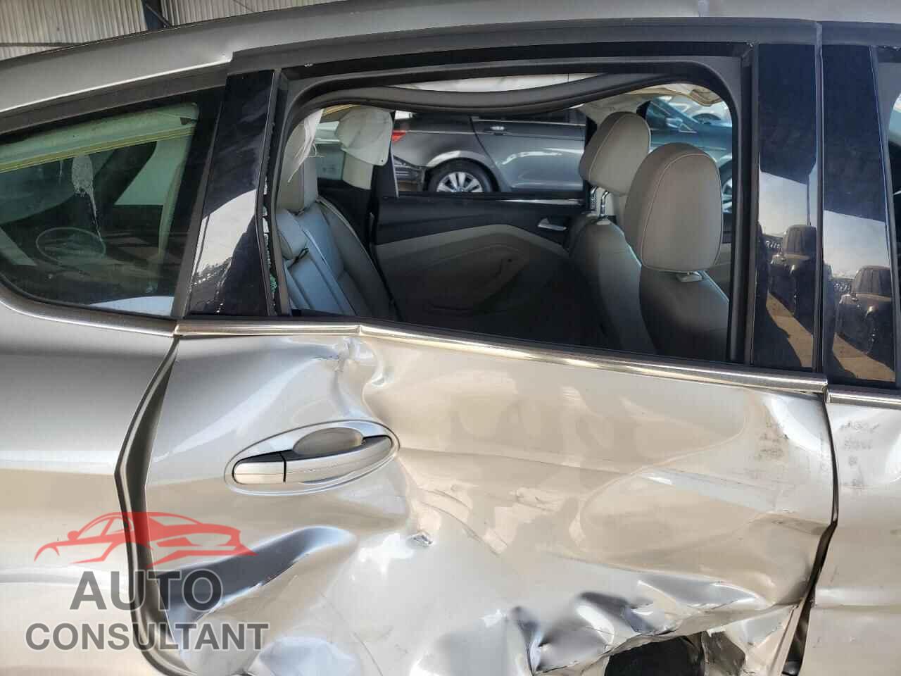 FORD CMAX 2016 - 1FADP5CU9GL112089