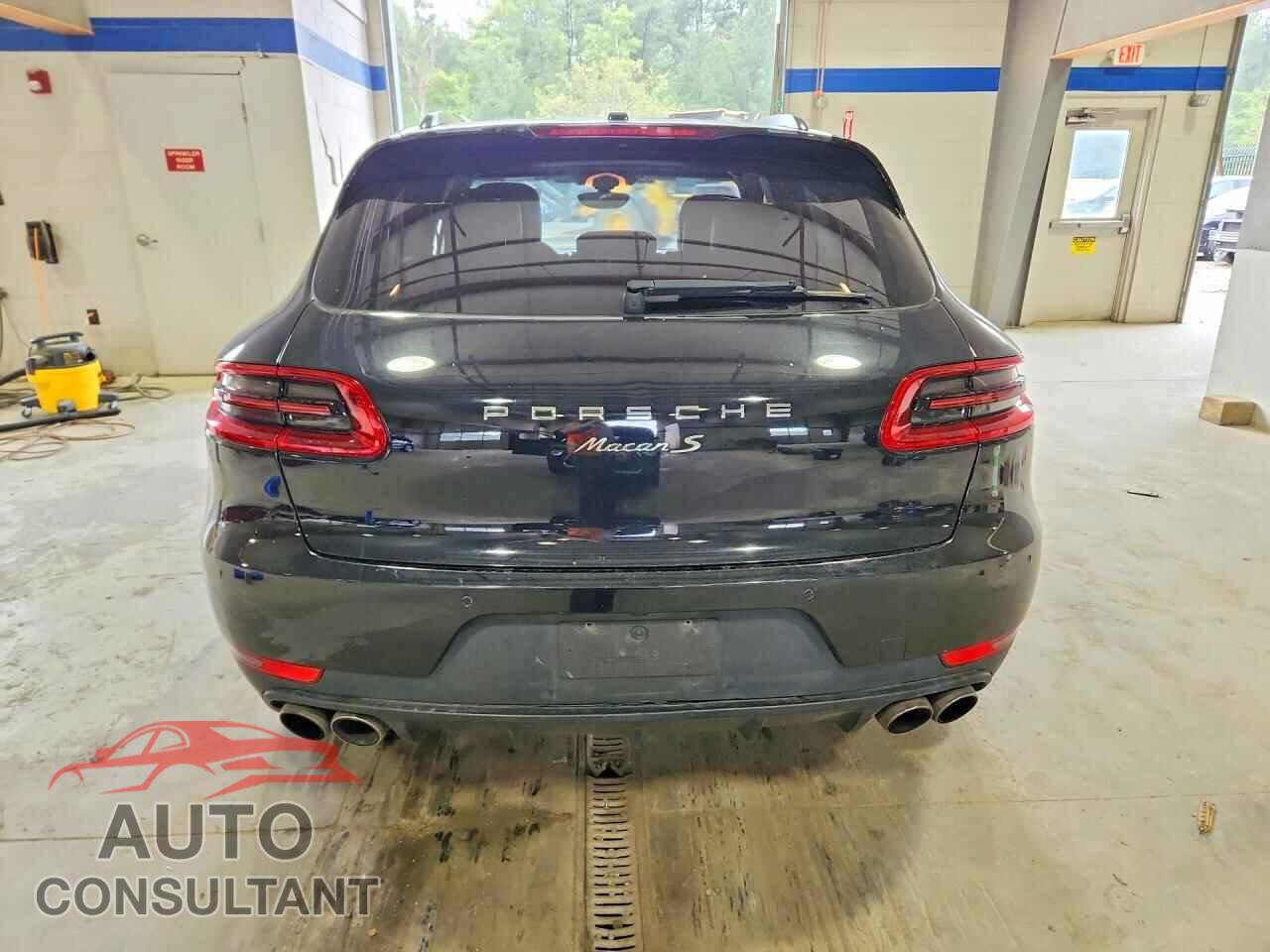 PORSCHE MACAN 2015 - WP1AB2A59FLB73803
