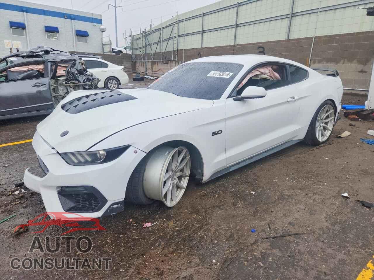 FORD MUSTANG 2017 - 1FA6P8CF3H5291733