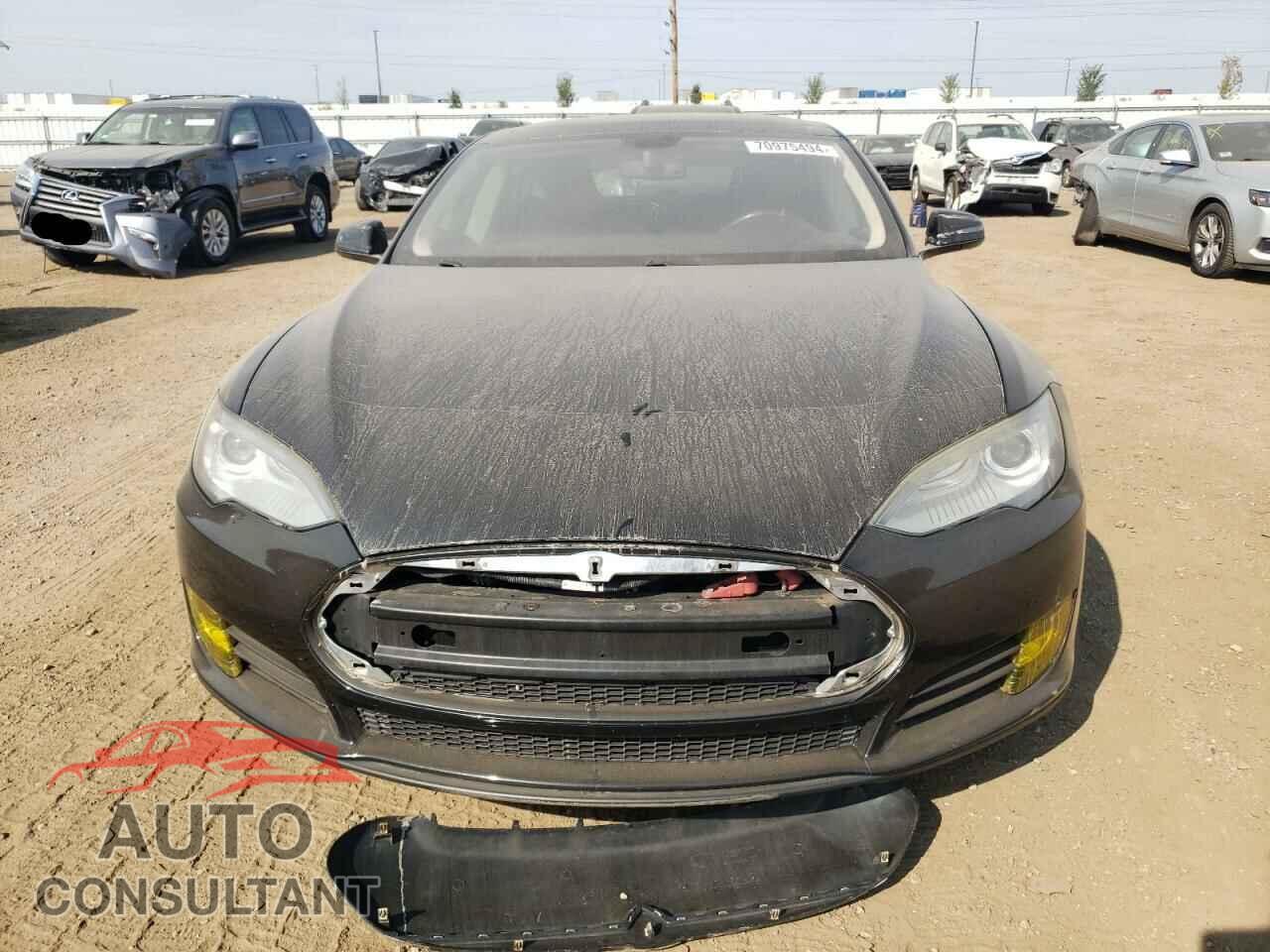 TESLA MODEL S 2013 - 5YJSA1AC5DFP10748