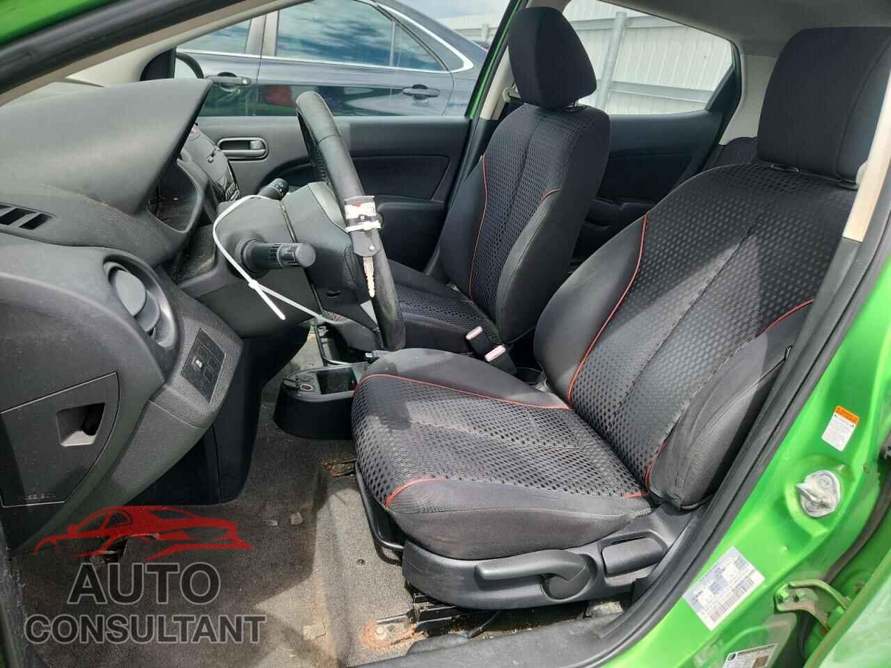 MAZDA 2 2011 - JM1DE1HY5B0107387
