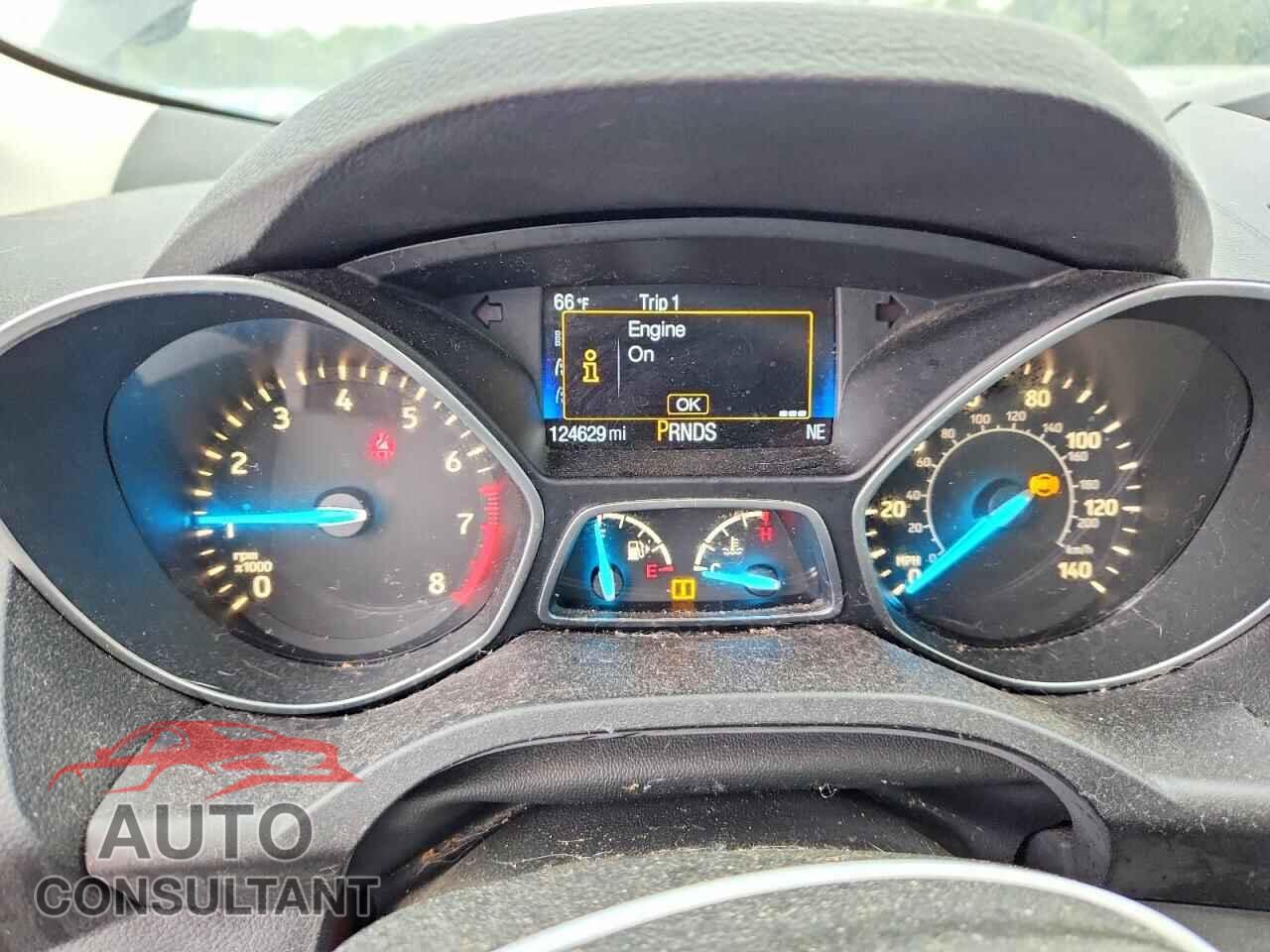 FORD ESCAPE 2017 - 1FMCU0F71HUC42964