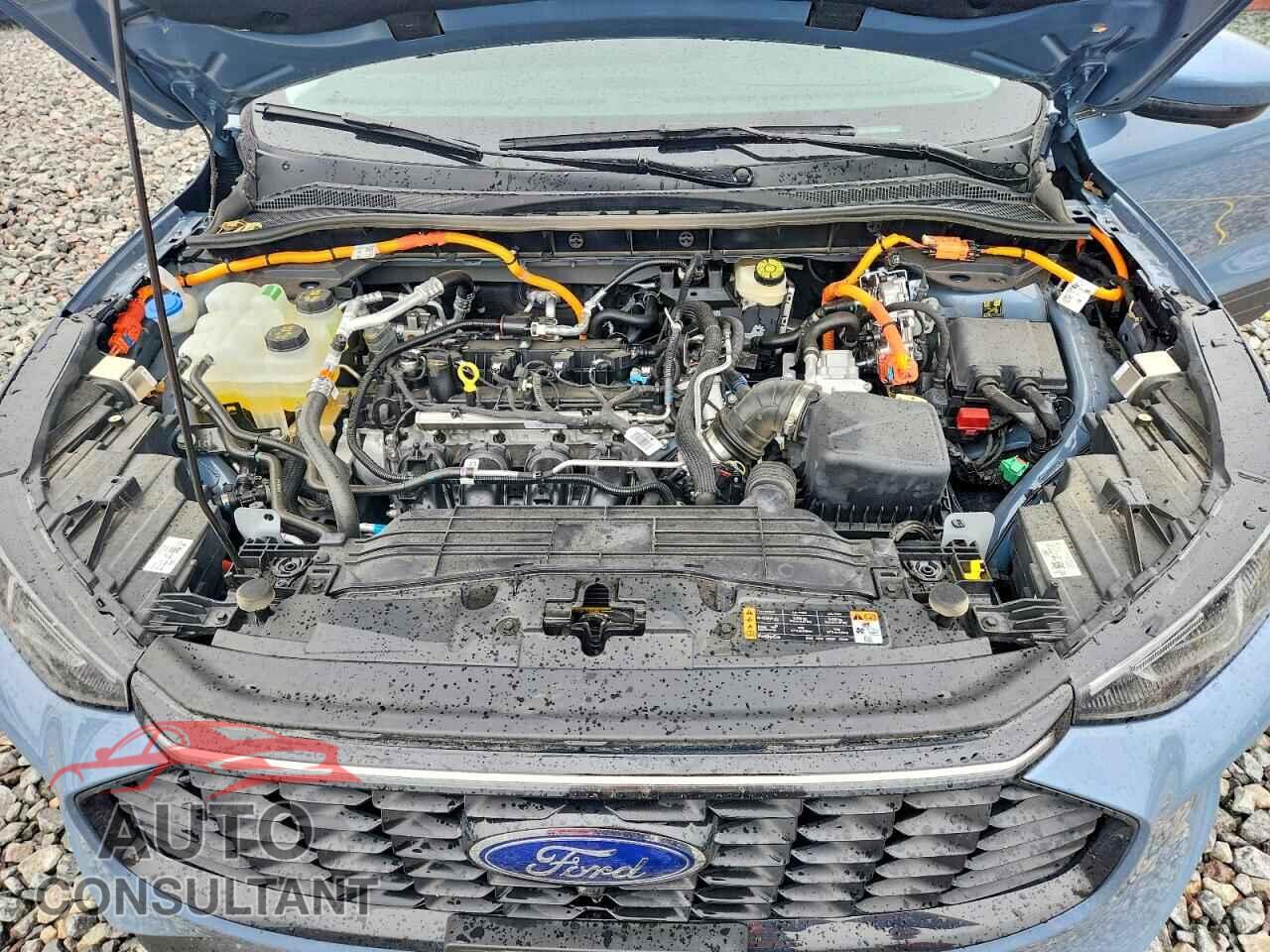 FORD ESCAPE 2025 - 1FMCU0E13SUB15136