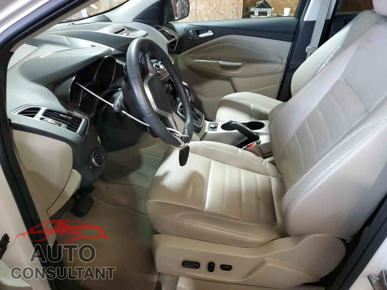 FORD ESCAPE 2013 - 1FMCU9H98DUC09764