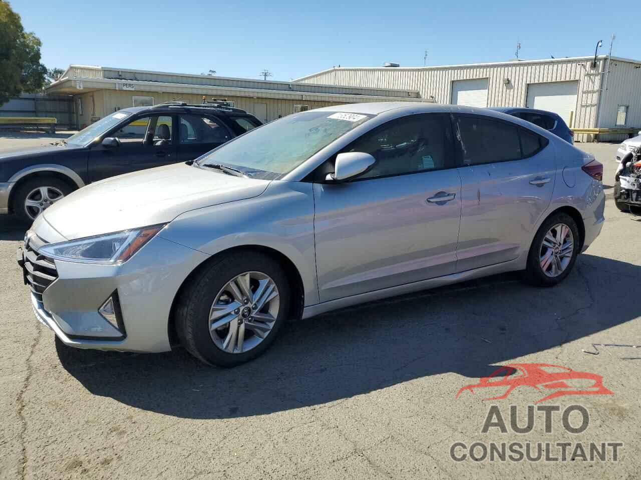 HYUNDAI ELANTRA 2020 - KMHD84LF8LU025089