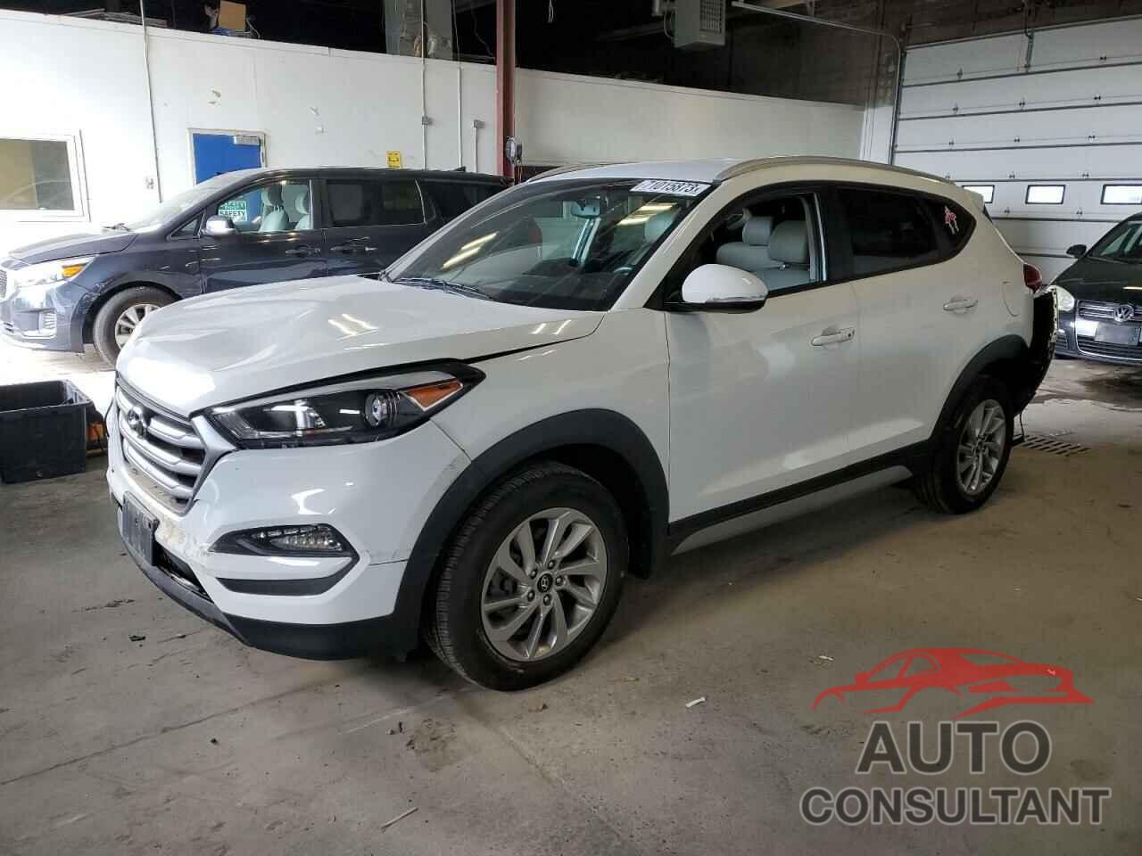 HYUNDAI TUCSON 2017 - KM8J3CA48HU430972