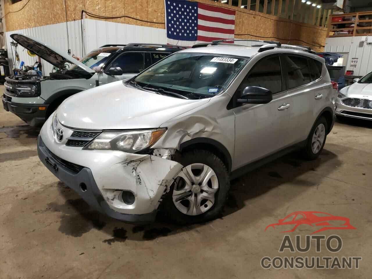 TOYOTA RAV4 2015 - JTMBFREV0FJ037522