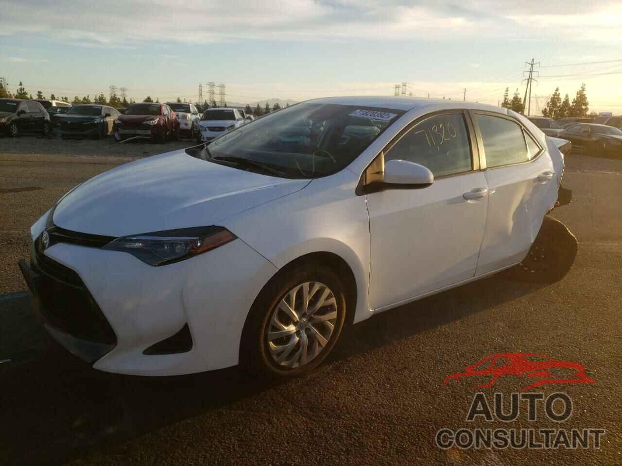 TOYOTA COROLLA 2018 - 2T1BURHE2JC051749