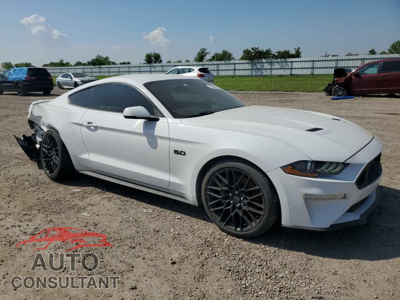 FORD MUSTANG 2018 - 1FA6P8CF7J5146555