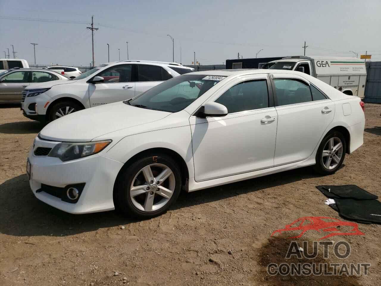 TOYOTA CAMRY 2013 - 4T1BF1FKXDU687567