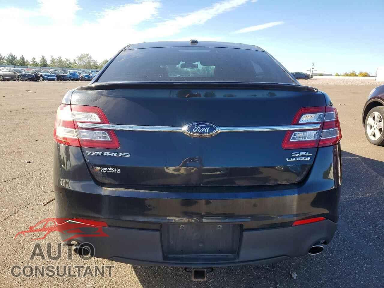 FORD TAURUS 2013 - 1FAHP2E82DG161638
