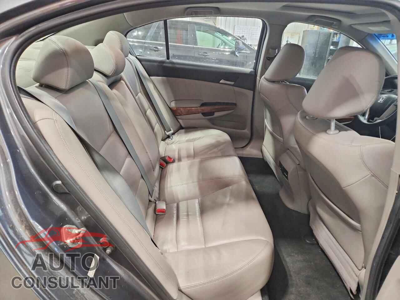HONDA ACCORD 2012 - 1HGCP3F82CA027563