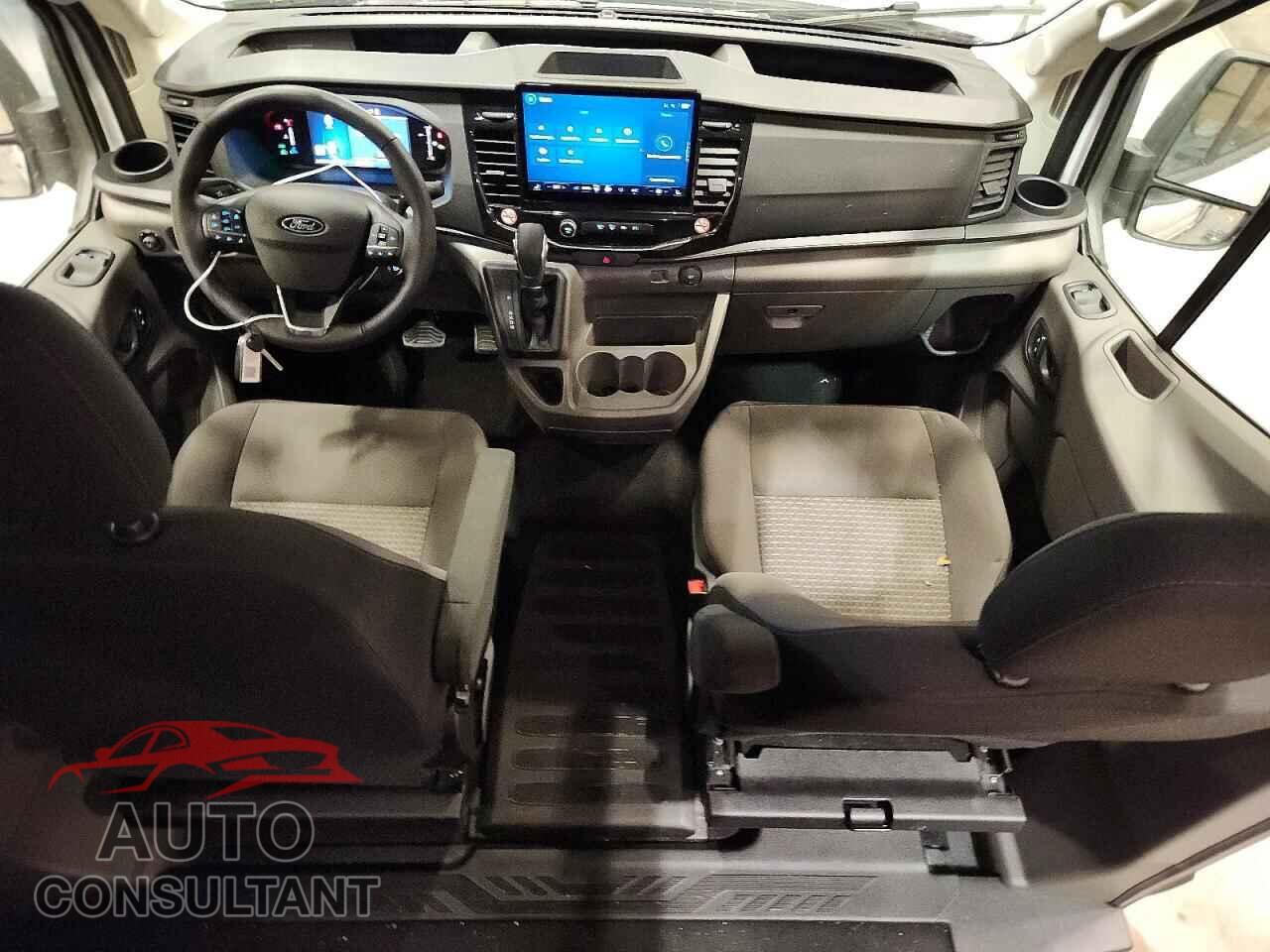 FORD TRANSIT 2026 - 1FBAX2C8XTKA28446