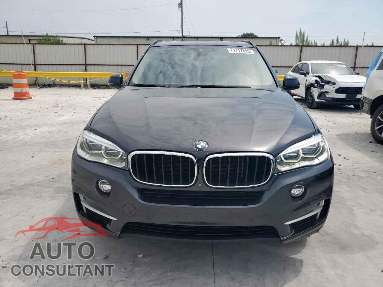 BMW X5 2014 - 5UXKR2C56E0C01220