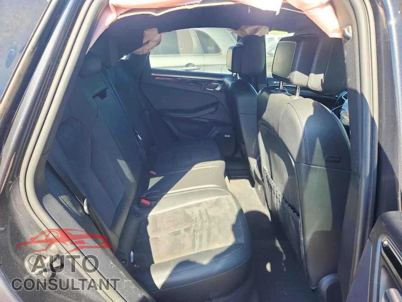 PORSCHE MACAN 2021 - WP1AA2A54MLB00192