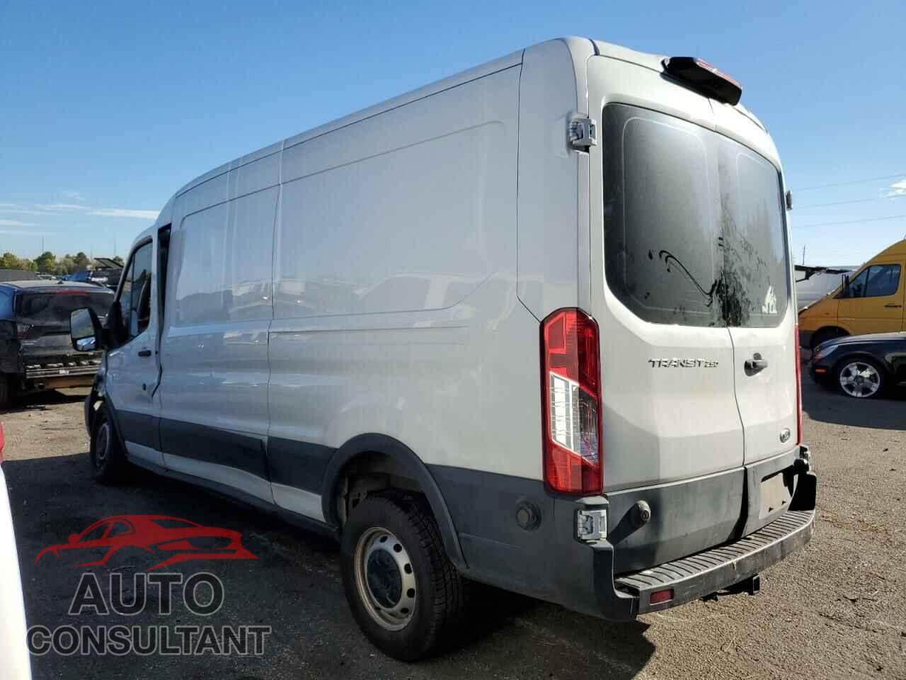 FORD TRANSIT 2019 - 1FTYR2CM3KKA48702