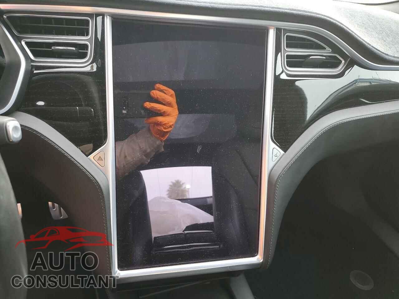 TESLA MODEL S 2017 - 5YJSA1E49HF190272