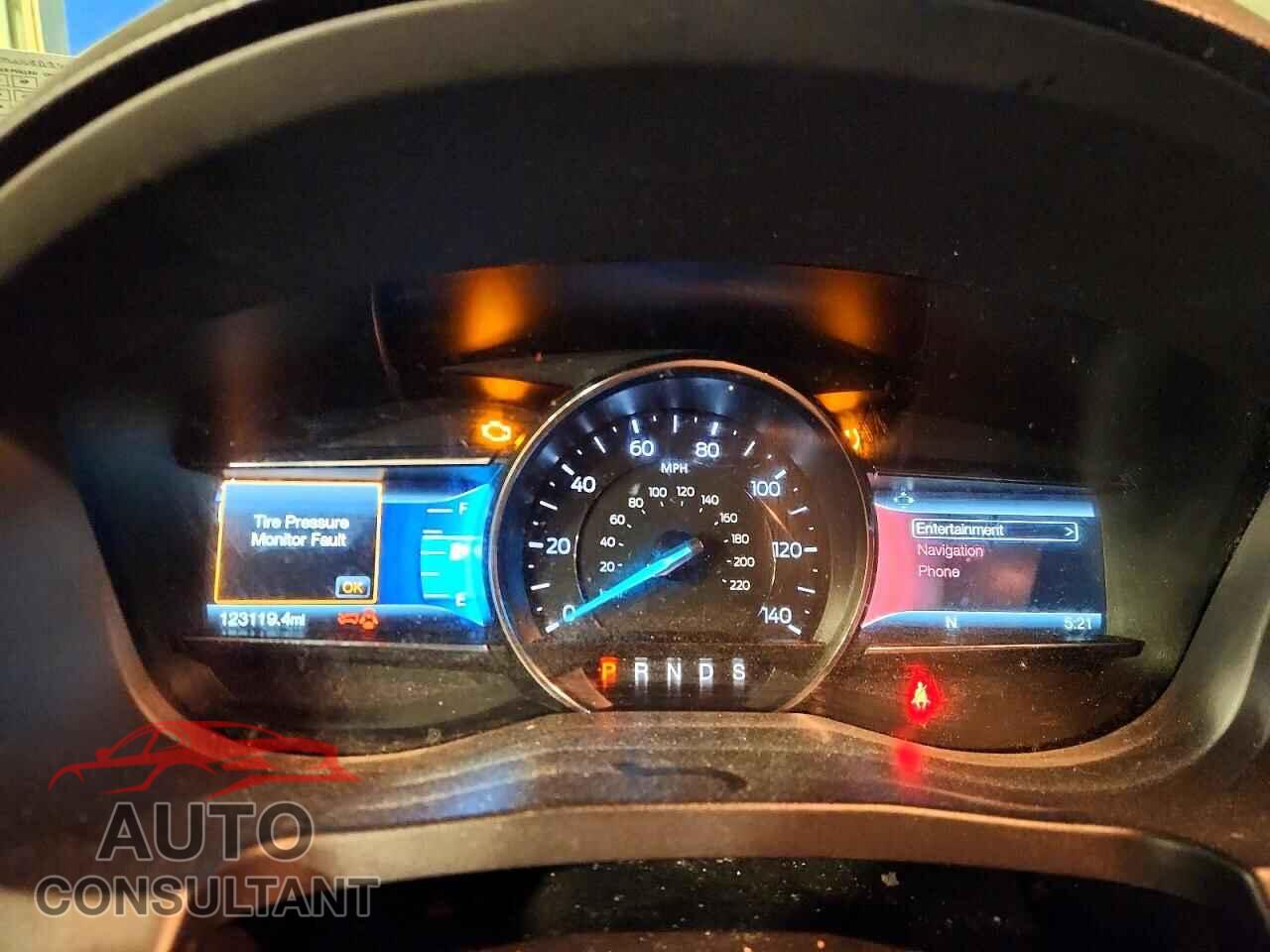FORD EXPLORER 2016 - 1FM5K8D84GGB69157