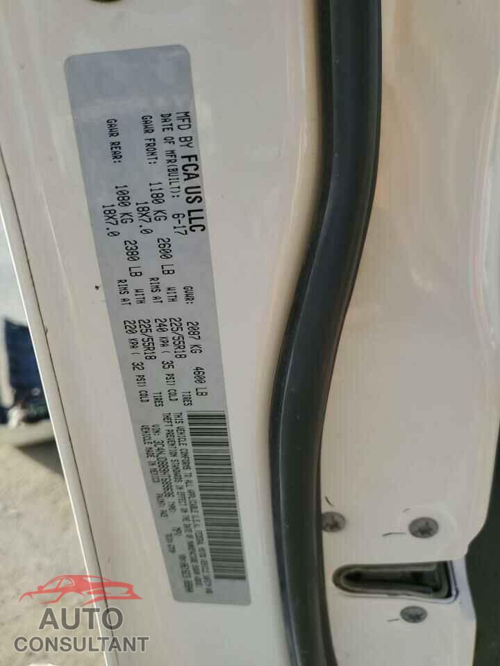 JEEP COMPASS 2017 - 3C4NJDBB9HT688636