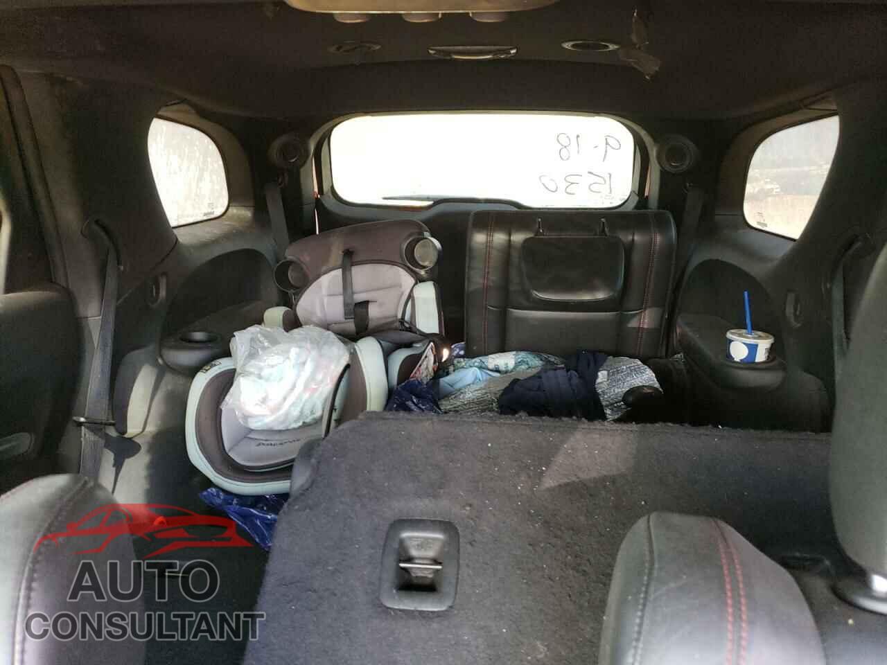 DODGE DURANGO 2018 - 1C4SDJCTXJC100955