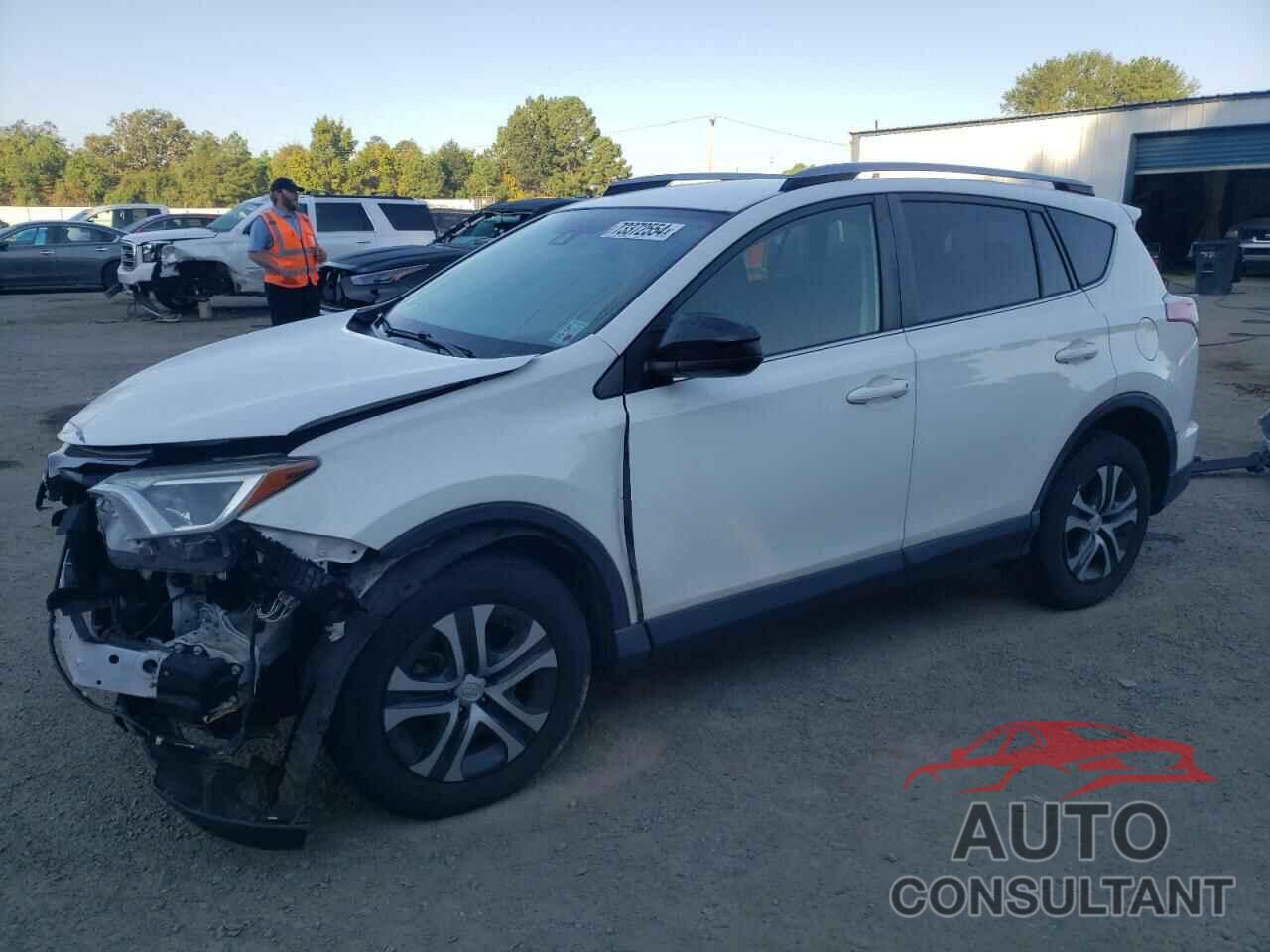 TOYOTA RAV4 2018 - JTMZFREV0JJ212293