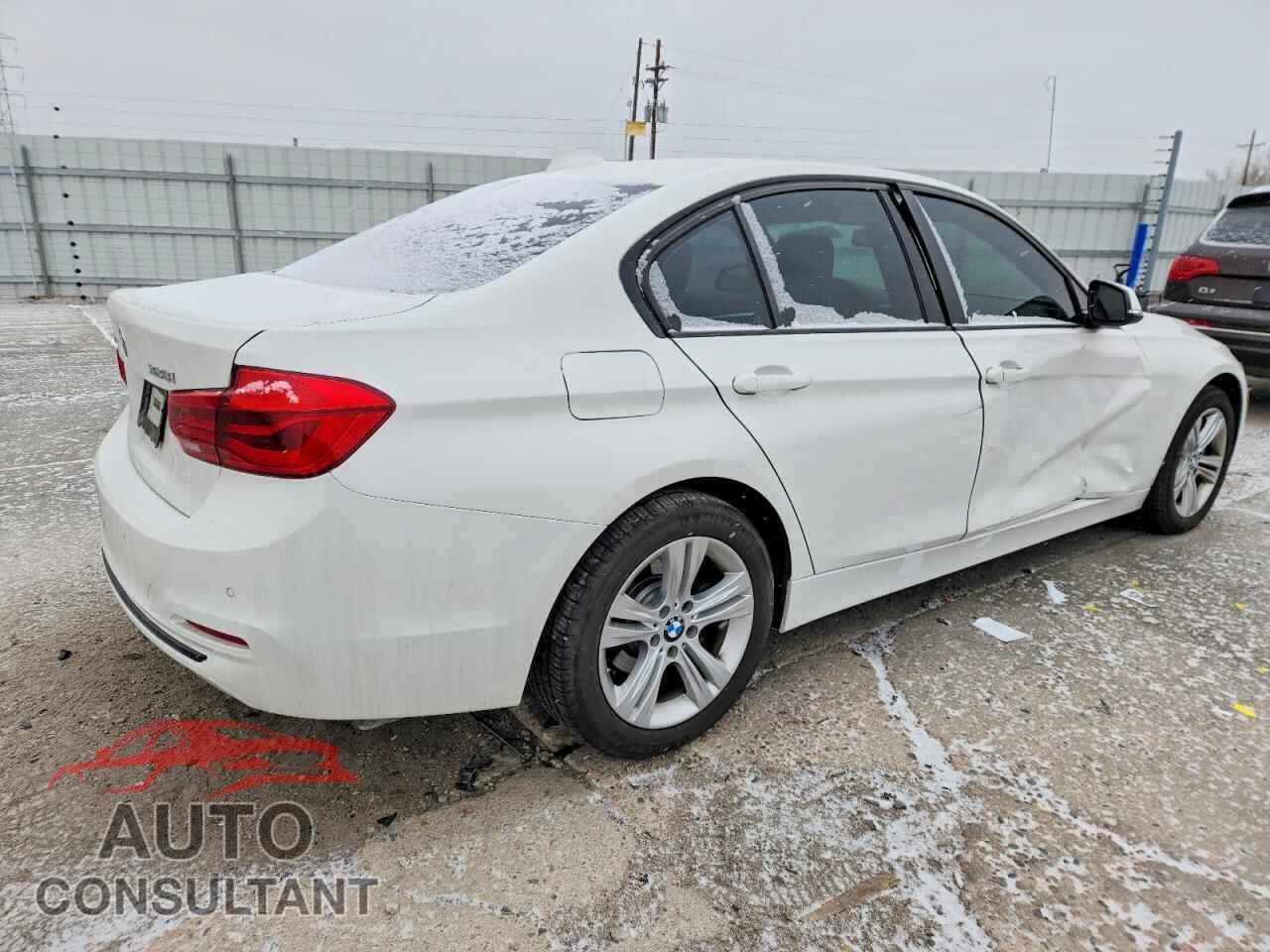 BMW 3 SERIES 2016 - WBA8E3G50GNU38549