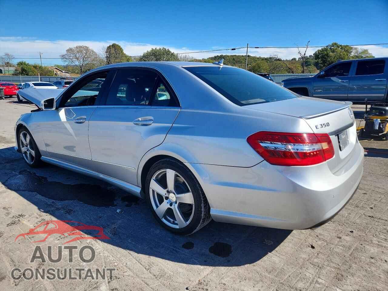MERCEDES-BENZ E-CLASS 2010 - WDDHF8HB0AA103555