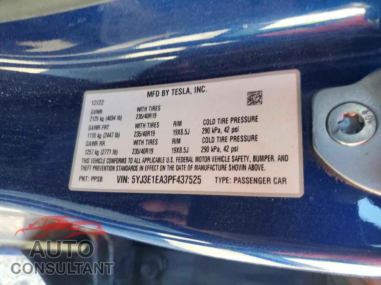 TESLA MODEL 3 2023 - 5YJ3E1EA3PF437525