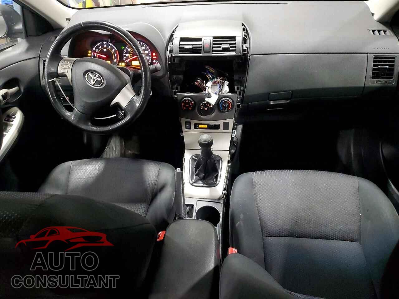 TOYOTA COROLLA 2010 - 2T1BU4EEXAC467958