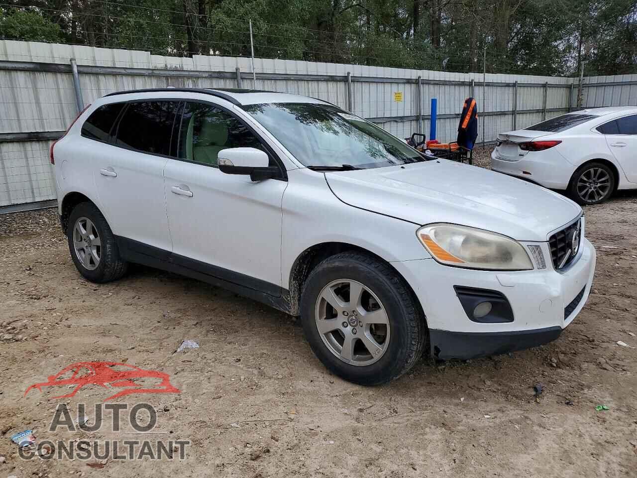 VOLVO XC60 2010 - YV4982DL8A2111611