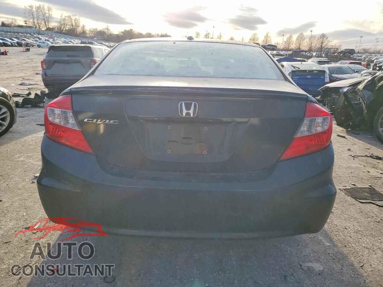 HONDA CIVIC 2012 - 2HGFB2F80CH535599