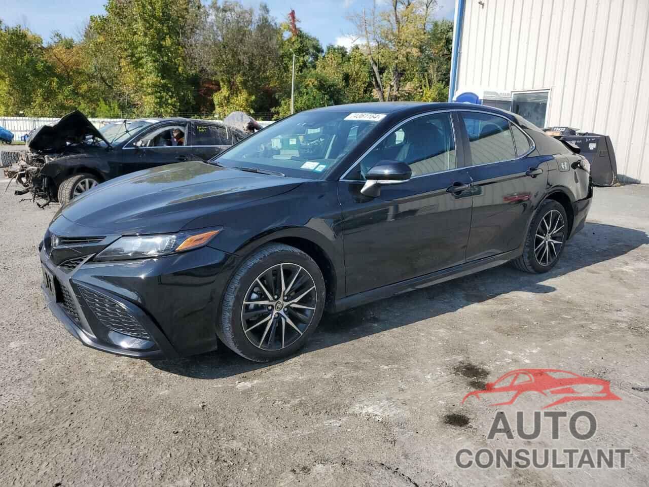 TOYOTA CAMRY 2024 - 4T1G11BK9RU121935