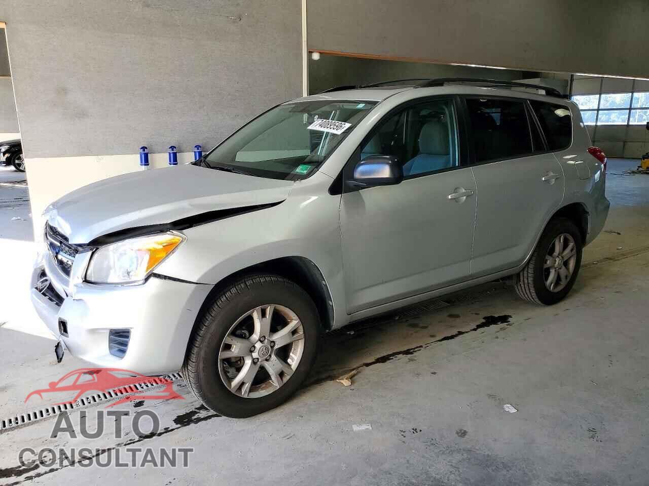 TOYOTA RAV4 2011 - 2T3BF4DV4BW168792