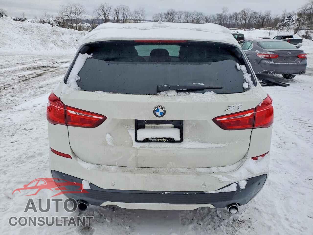 BMW X1 2018 - WBXHT3C37J5F88927