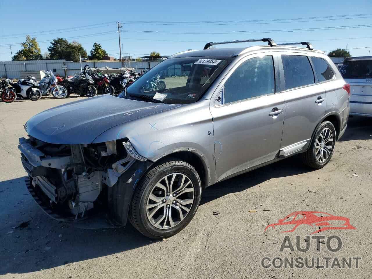 MITSUBISHI OUTLANDER 2018 - JA4AZ3A32JJ002360