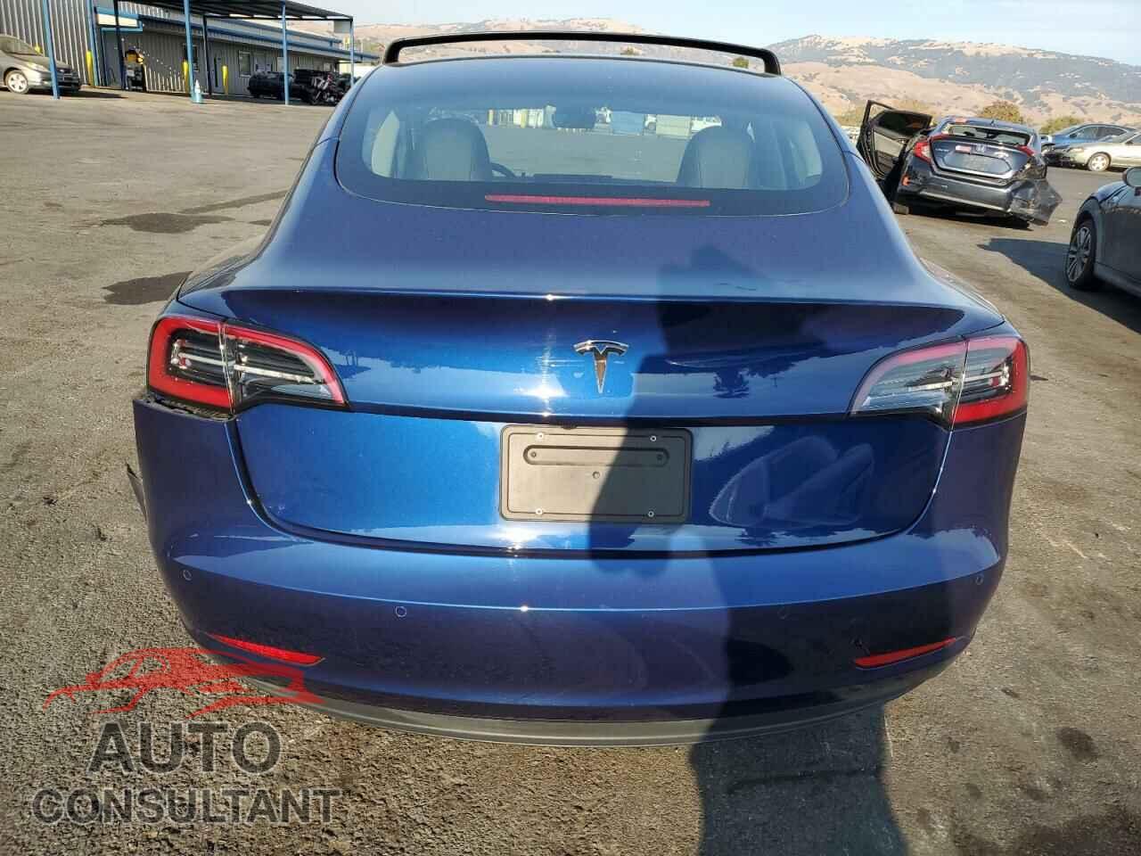 TESLA MODEL 3 2021 - 5YJ3E1EA7MF977732