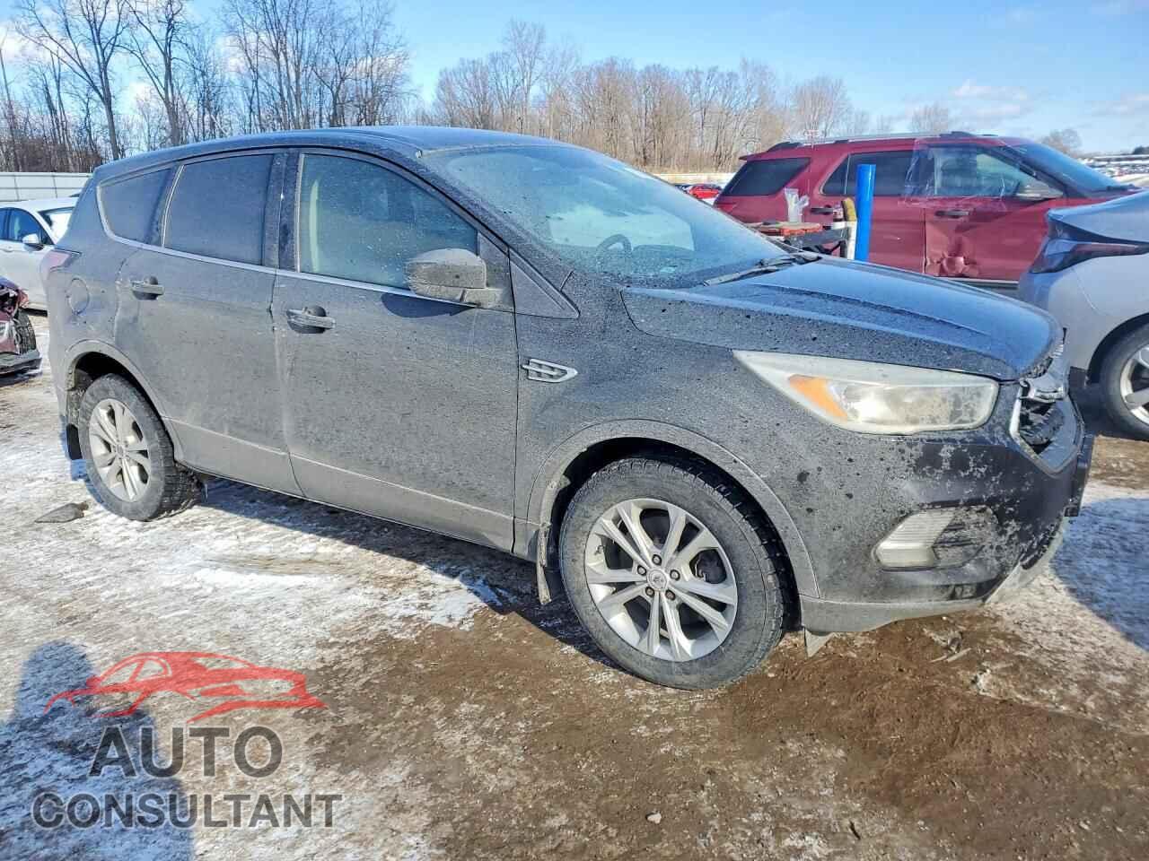 FORD ESCAPE 2017 - 1FMCU9GD4HUC74655