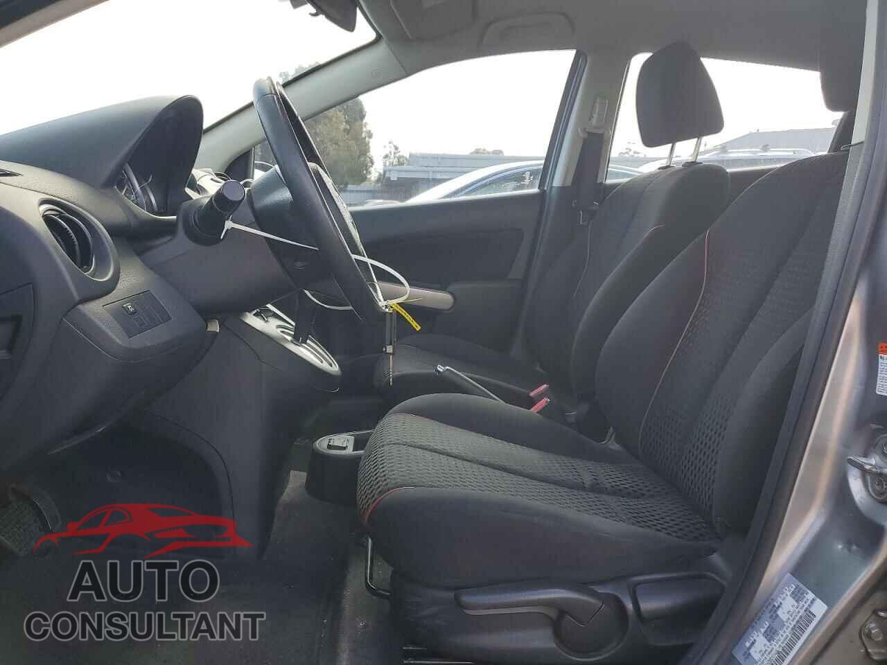 MAZDA 2 2011 - JM1DE1HZ8B0101446